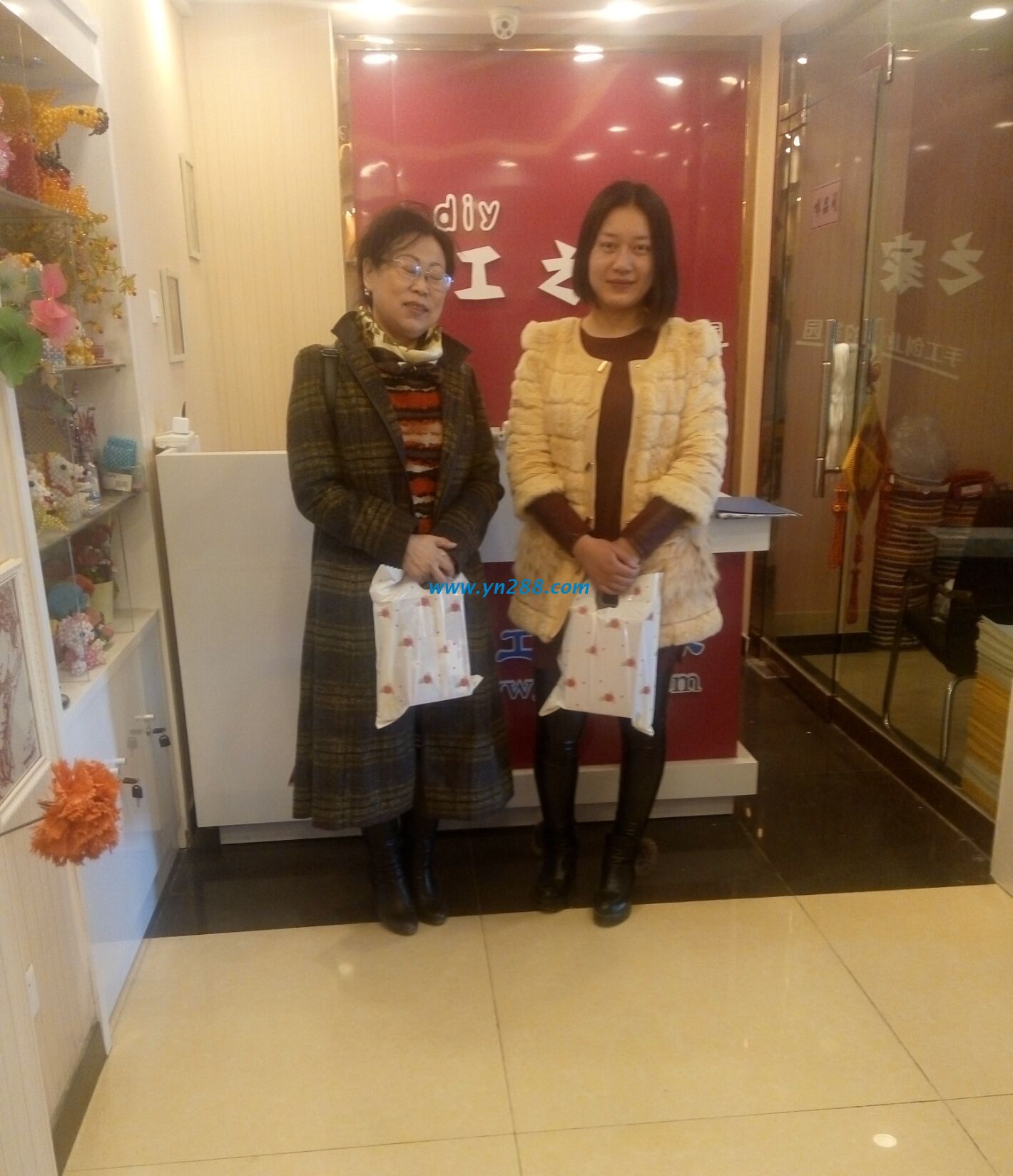 河南周口張女士與吉林松原劉女士相遇手工活之家，結(jié)下深厚友誼(圖1)