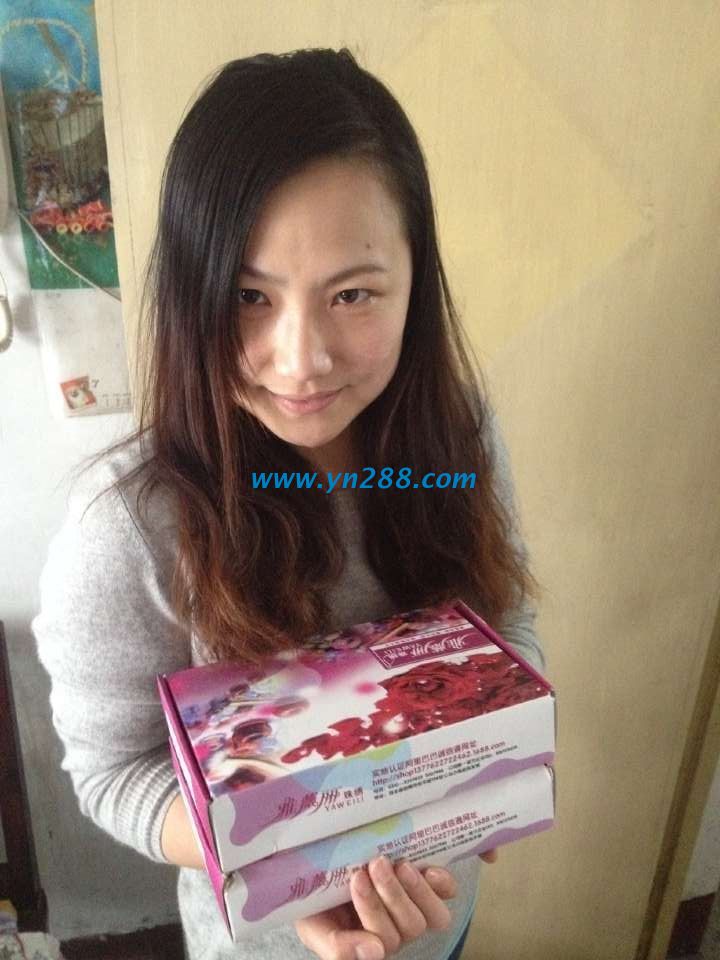 山東淄博福利彩票站李女士業(yè)余時間兼職手工活珠繡 山東淄博福利彩票站李女士業(yè)余時間兼職手工活珠繡(圖1)
