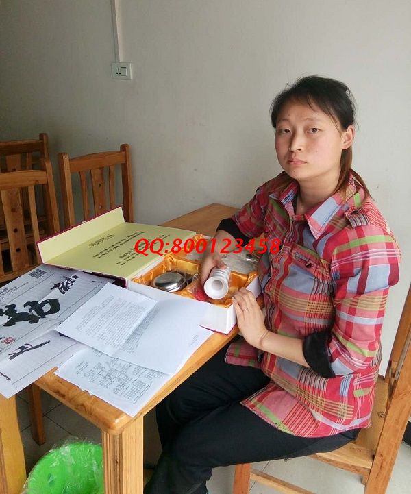 湖北十堰農(nóng)家菜館老板娘李女士業(yè)余時(shí)間做手工活珠繡加工賺外快 湖北十堰農(nóng)家菜館老板娘李女士業(yè)余時(shí)間做手工活珠繡加工賺外快(圖1)