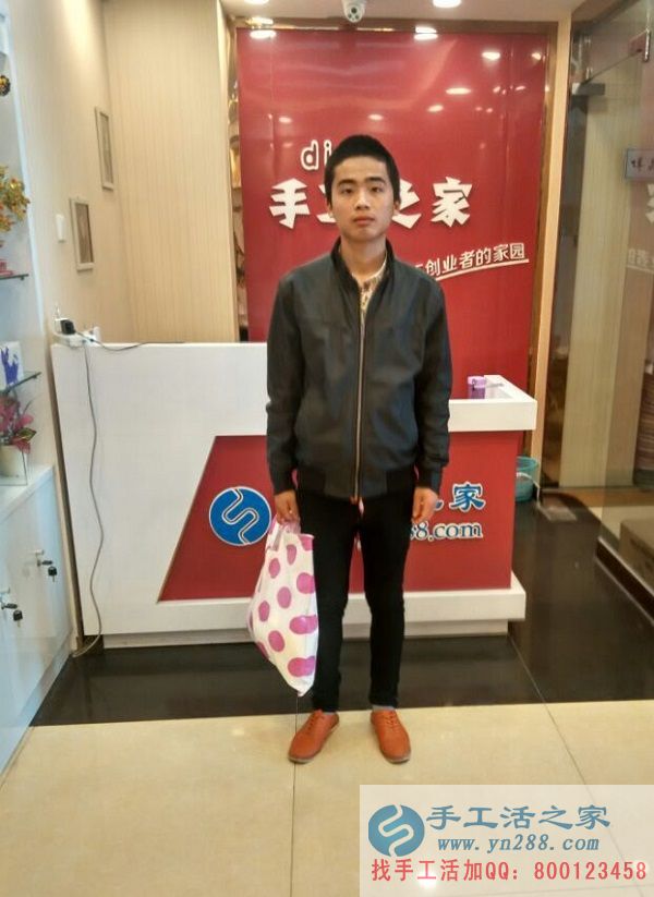 河南安陽(yáng)喬先生第三次來(lái)手工活之家拿貨，做手工活串珠致富(圖1)