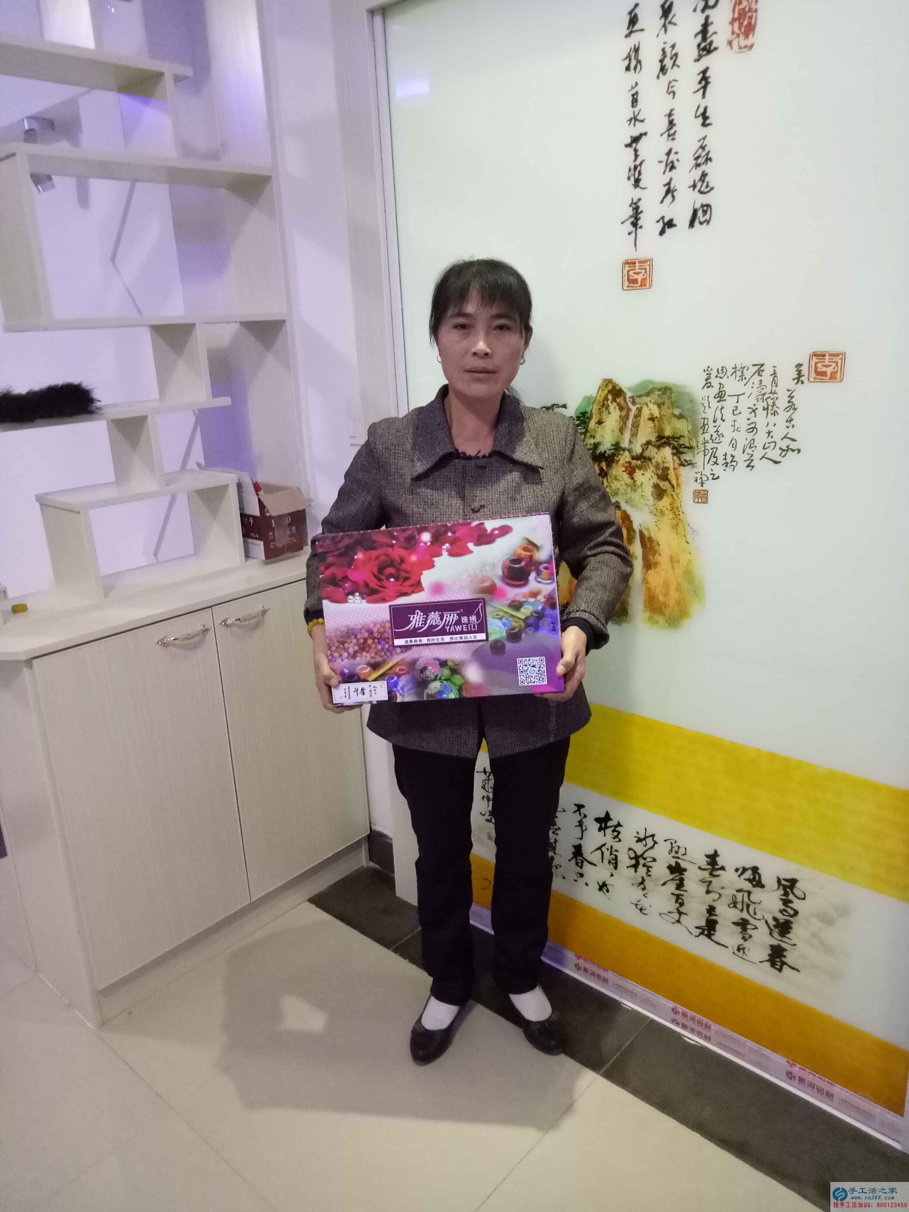 不受季節(jié)影響的手工活致富項(xiàng)目:安徽安慶王大姐做手工活賺錢(qián) 不受季節(jié)影響的手工活致富項(xiàng)目:安徽安慶王大姐做手工活賺錢(qián)