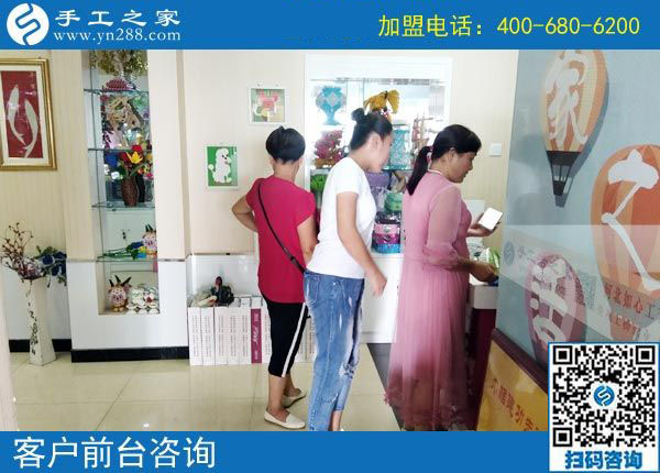 陪在孩子身邊，江蘇淮安顧女士在家做珠繡免押金串珠手工活賺錢