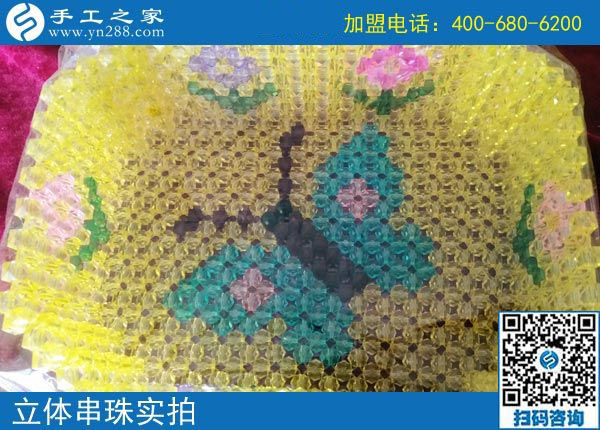 生意空檔做手工活加工掙錢，陜西咸陽馬女士真是個勤勞的女人