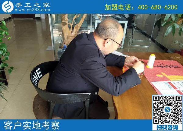 正規(guī)供料的手工活讓他又結(jié)算1200元，江蘇呂先生二次創(chuàng)業(yè)成功全靠這個方法