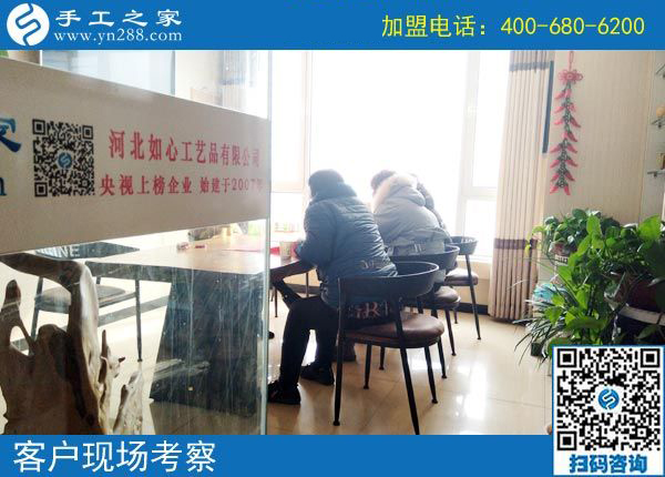 串珠手工活這樣做竟然能收入翻番，一個農民工發(fā)明的，河南開封董女士就在這樣做