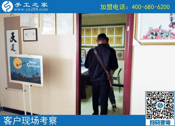 看到“手工海洋”的視頻，山東鄒城秦先生認準這個沒有押金的手工活