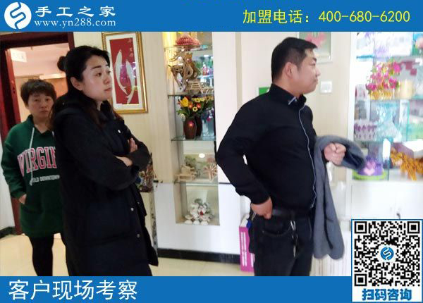 3月18日，她們?nèi)绾瓮ㄟ^這個可以寄到家做的手工活實現(xiàn)了個人的逆襲？手工之家接待考察加工客戶剪影