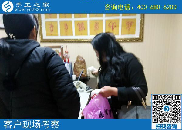 上班族的好兼職，四川宜賓杜女士做這個正規(guī)供料的手工活一舉兩得