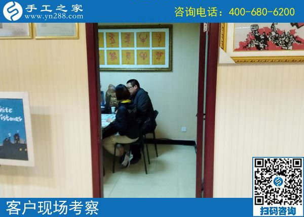 做可以帶回家的手工活，浙江湖州陸女士演繹著一個(gè)家庭主婦的幸福生活