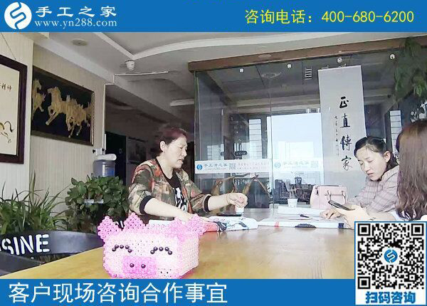 找到可以寄到家做的手工活，云南曲靖劉女士50歲了照樣在家掙錢