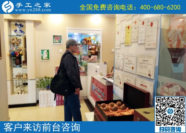 6月11日，什么手工活拿回家做能掙錢(qián)？成千上萬(wàn)的人選擇了這里，手工之家接待考察加工客戶(hù)剪影