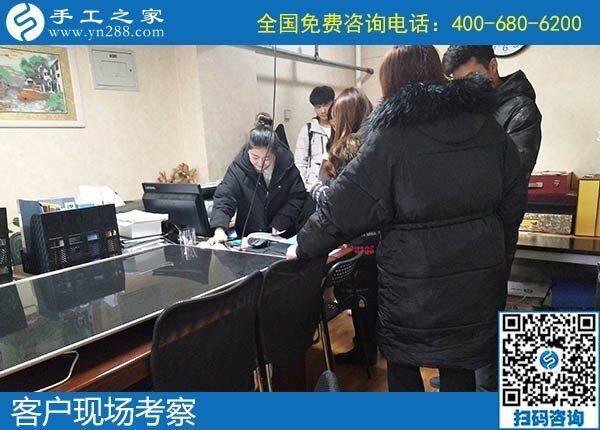 留守婦女在家做的手工活，坐在一起說說笑笑把錢掙！(圖1)