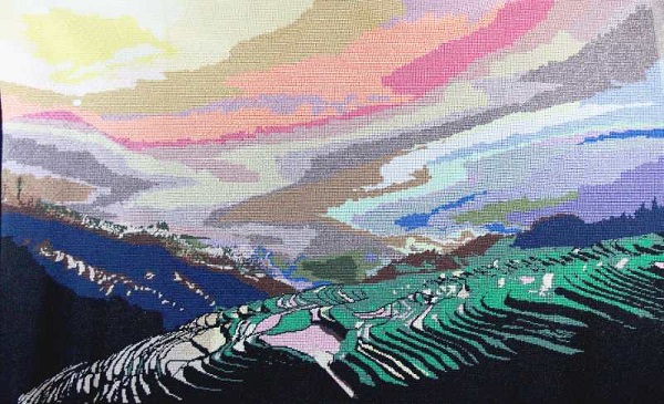 《梯田日出》珠繡，盡顯祖國山川秀美、江南風(fēng)光(圖1)