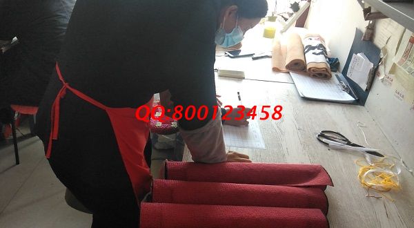 10月19日，做手工活掙錢，這個(gè)可以寄到家做的手工活外發(fā)加工項(xiàng)目更有意義，手工之家接待考察合作加工客戶剪影