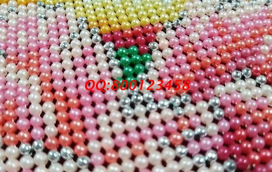 12月24日，手工活外發(fā)加工項目，要找正規(guī)可靠的，這樣做就能找到，勵志珠珠繡成品細節(jié)實拍