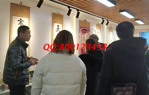 1月1日，元旦假期把手工活拿回家做，這個(gè)串珠外發(fā)手工活加工能掙錢(qián)，手工之家接待考察合作加工客戶剪影