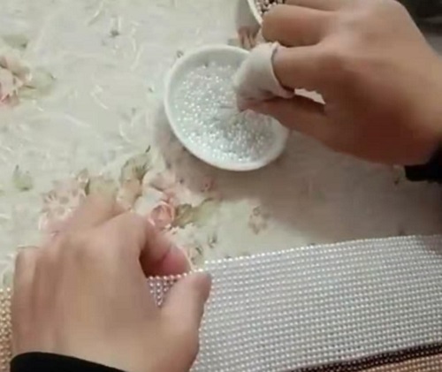 一份收入，一份底氣！-----16年10月開始，遼寧尹女士做手工之家的珠繡手工