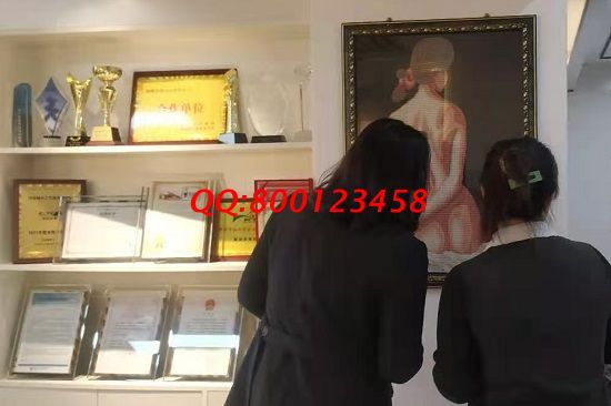 3月29日，拿回家做的手工活，非遺項(xiàng)目勵(lì)志珠珠繡手工活外發(fā)加工項(xiàng)目是就業(yè)創(chuàng)業(yè)好項(xiàng)目，手工之家接待考察加工客戶剪影