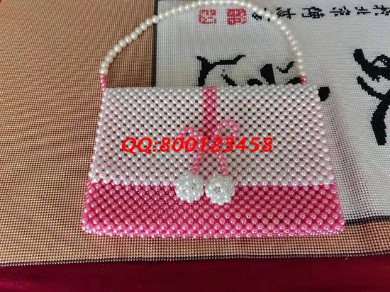 可以帶回家做的手工活，勵(lì)志珠珠繡是她選擇的手工活兼職(圖1)