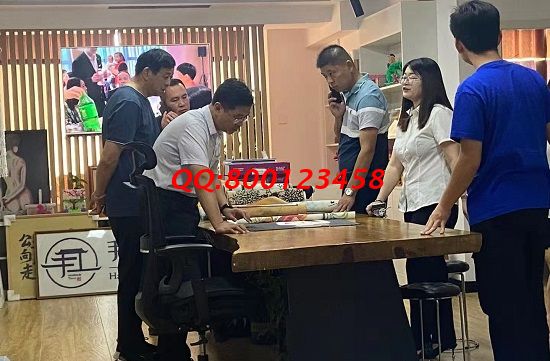 7月2日，可以寄到家做的手工活，簡單好做的勵(lì)志珠珠繡，大家都喜歡、都想做，村領(lǐng)導(dǎo)帶隊(duì)來考察。手工之家接待考察加工客戶剪影