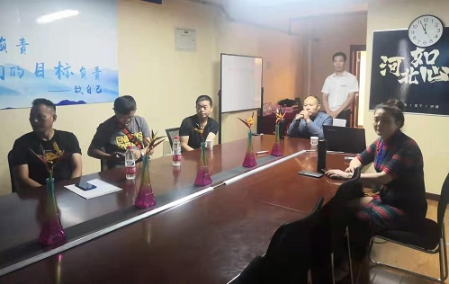 以珠繡手工為紐帶，做好居家就業(yè)創(chuàng)業(yè)-------記四川南充殘聯(lián)合作考察團在手工之家