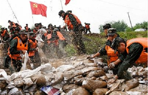 今天，手工之家跟大家一起致敬“最可愛的人”！