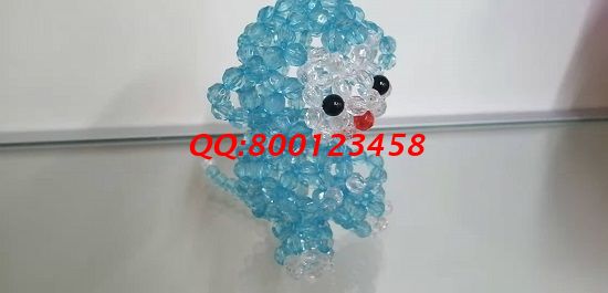 8月1日，拿回家做的手工活，可靠放心的外發(fā)手工活，就來手工之家，圖為勵志珠珠繡串珠成品實拍