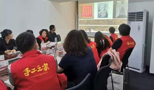 深刻、實(shí)用、全面 --- --- 記手工之家第五期全國優(yōu)秀繡娘培訓(xùn)會