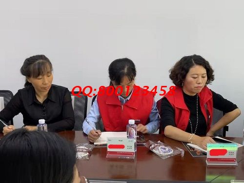 10月6日，長期穩(wěn)定，這個正規(guī)手工活外發(fā)加工企業(yè)，還有個性化定制服務(wù)，圖為手工之家優(yōu)秀繡娘培訓(xùn)會剪影