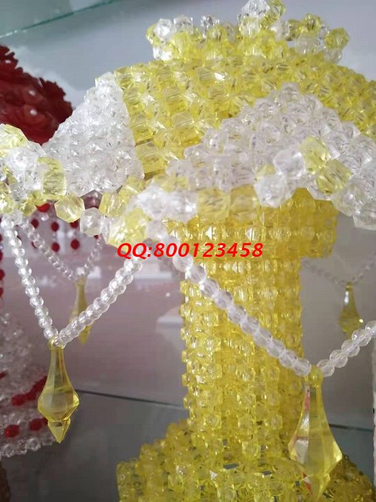 10月20日，發(fā)展前景好，拿回家做的手工活，非遺項(xiàng)目珠繡外發(fā)手工活加工項(xiàng)目很受歡迎，圖為勵志珠珠繡串珠成品實(shí)拍