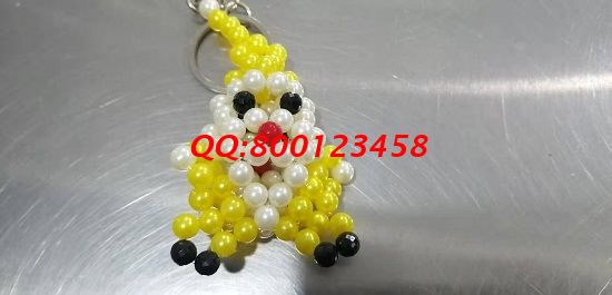 10月31日，附加值高，拿回家做的手工活，這個(gè)正規(guī)好做的外發(fā)手工活很適合，圖為勵(lì)志珠珠繡串珠成品實(shí)拍