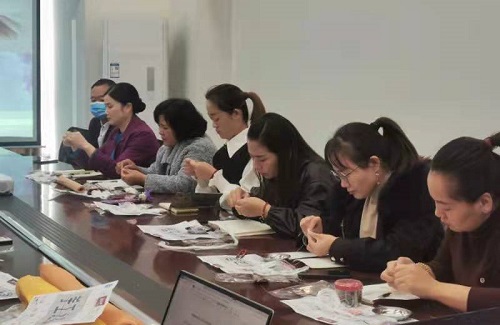 好好學(xué)、好好做，就會(huì)有收獲！ --- ---記手工之家各級(jí)代理技術(shù)培訓(xùn)優(yōu)秀學(xué)員申女士