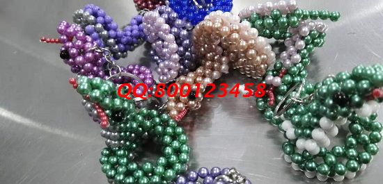 12月2日，想在家做手工活掙錢，想選擇手工之家的勵(lì)志珠珠繡，材料方面的政策很完善，可以放心選擇，圖為勵(lì)志珠珠繡串珠產(chǎn)品實(shí)拍(圖5)