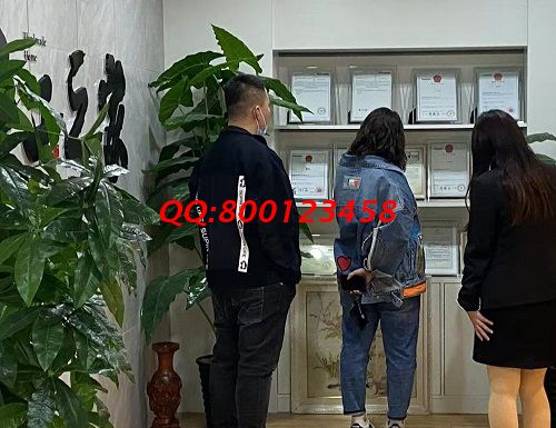 3月10日，帶回家做的手工活，珠繡串珠是可以寄到家做的手工活，圖為手工之家接待考察合作加工客戶剪影