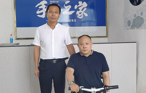 珠繡手工落地生根，讓農(nóng)民能多一份收入(圖4)