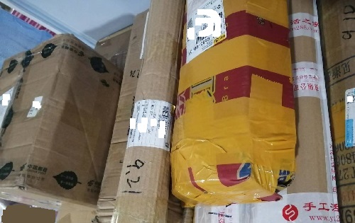 9月22日，純手工活外發(fā)加工項目，手工活兼職，選擇手工之家的加工人員了解的途徑有些不同，圖為成品倉庫今日待檢手工產(chǎn)品剪影