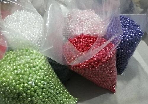 10月30日，手工項目拿回家做，正規(guī)廠家的手工，在手工之家就知道為什么大家喜歡這里，圖為勵志珠珠繡串珠手工材料剪影