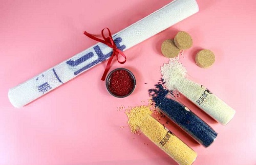 用責(zé)任和愛心，幫更多的人居家手工掙錢 --- --- 記手工之家優(yōu)秀合作伙伴云南楊女士