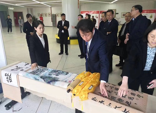 展示和交流，用手工助力雙創(chuàng) ----- 記手工之家受邀參加第十三屆邯鄲青年雙創(chuàng)大賽頒獎(jiǎng)儀式  