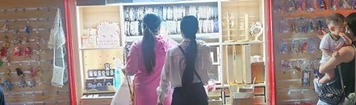 多一份好的收入，移動(dòng)潮品店兼容并包，讓加工人員也可以這樣掙錢