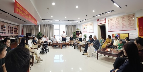 開辟國內(nèi)國際銷售新市場，手工之家一直在路上 ------ 記手工之家參加“文化出?！鄙虅?wù)洽談