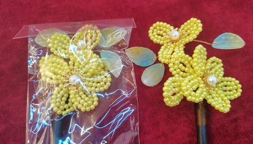 9月30日，拿回家做的手工副業(yè)創(chuàng)業(yè)，手工活可帶回家，做手工傳承官，居家靈活就業(yè)、輕資產(chǎn)創(chuàng)業(yè)，手工之家努力讓大家多掙錢，圖為串珠米珠繡手工產(chǎn)品剪影