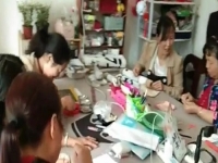 非遺珠繡手工活項(xiàng)目進(jìn)鄉(xiāng)村，農(nóng)村婦女農(nóng)閑變農(nóng)忙