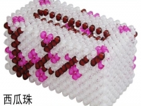 5月28日，手工活接單平臺(tái)，正規(guī)供料的手工活，珍惜珠繡外發(fā)手工活，珍惜合作，圖為珠繡串珠（紙抽盒）手工成品剪影
