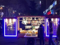 不用房租，不用裝修、不用員工、免費鋪貨，三萬元開一家屬于自己的潮品店，這樣的創(chuàng)業(yè)項目你喜歡嗎