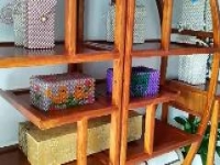 產(chǎn)品眾多的精美純手工工藝品，可以拿回家當(dāng)副業(yè)來做