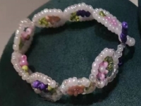 農(nóng)村婦女也能做好掙錢，帶回家做的手工活簡單好學