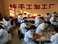 春節(jié)后不外出打工，在家輕資產(chǎn)創(chuàng)業(yè)真的靠譜，開純手工加工廠，讓很多人陪著家人把錢掙