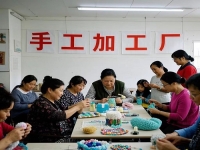 手工加工廠和手工工作室哪個(gè)賺錢更多，哪個(gè)更適合自己？