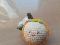 4月15日，手工兼職招聘信息，在家做手工掙錢(qián)，低成本創(chuàng)業(yè)開(kāi)手工加工廠，極簡(jiǎn)創(chuàng)業(yè)做家庭手工工作室，在手工之家，想多掙錢(qián)大家選擇很多，圖為鉤織純手工產(chǎn)品剪影